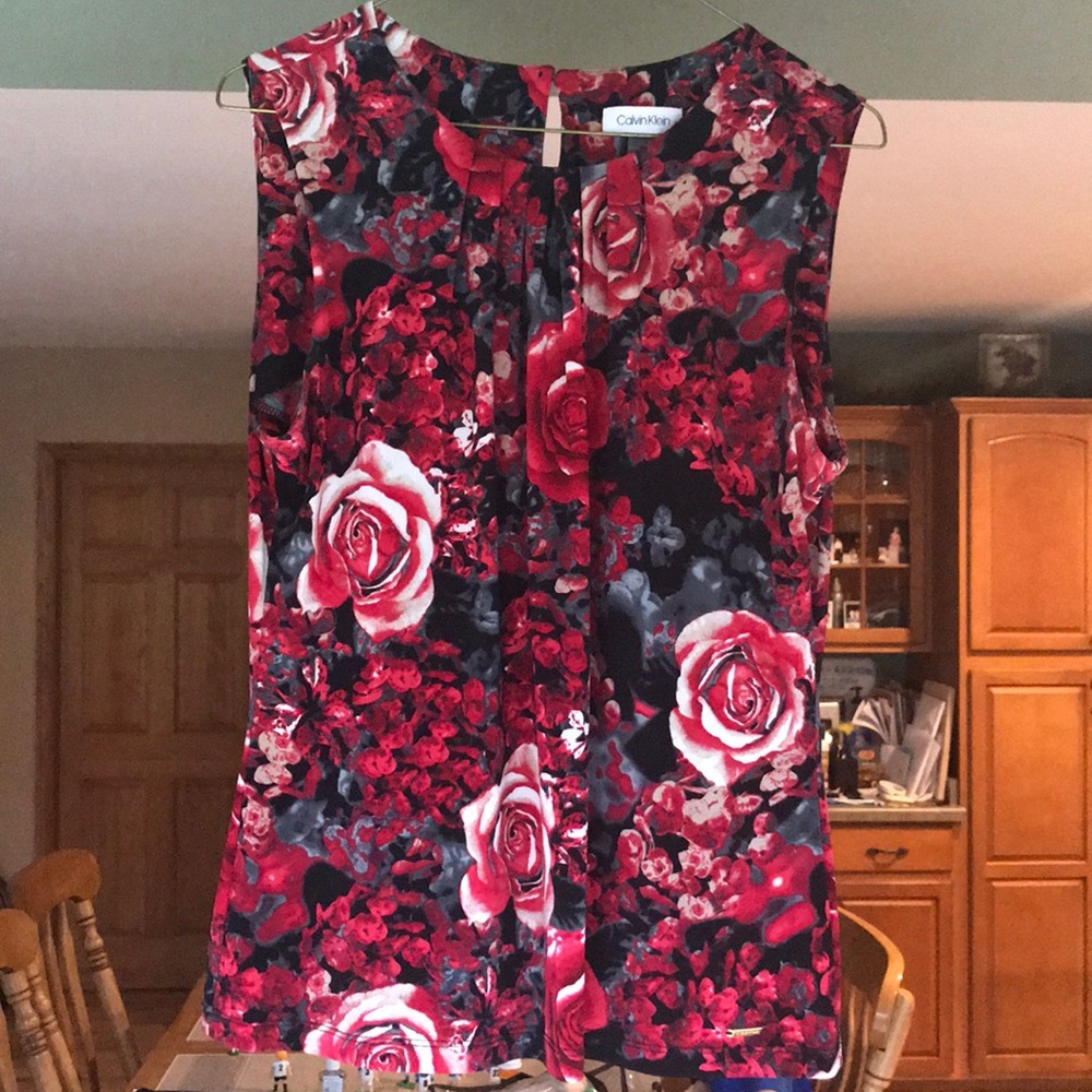 Sleeveless Top